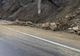 Trafic deviat pe Vălenii de Munte – DN1A – Cheia – Brașov după ce pe DN10 au căzut pietre de mari dimensiuni dintr-un versant