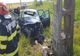 Accident pe DN 1, la Puchenii Mari. O mașină a intrat într-un stâlp, o persoană a rămas încarcerată 