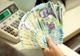 Anunț pentru românii care au credite în lei. ROBOR la 3 luni crește accelerat